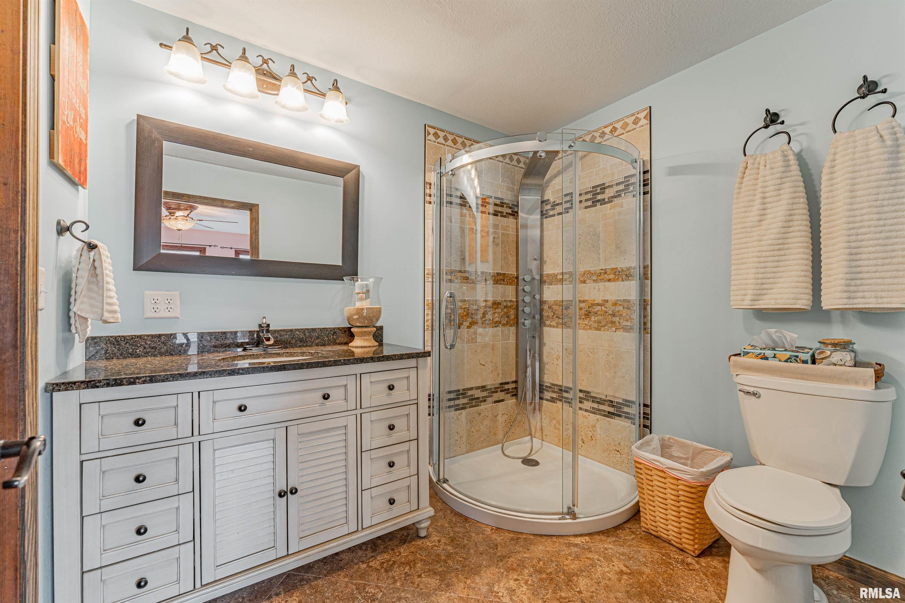 12 Pheasant Road Lincoln, IL 62656 - Photo 23 of 36