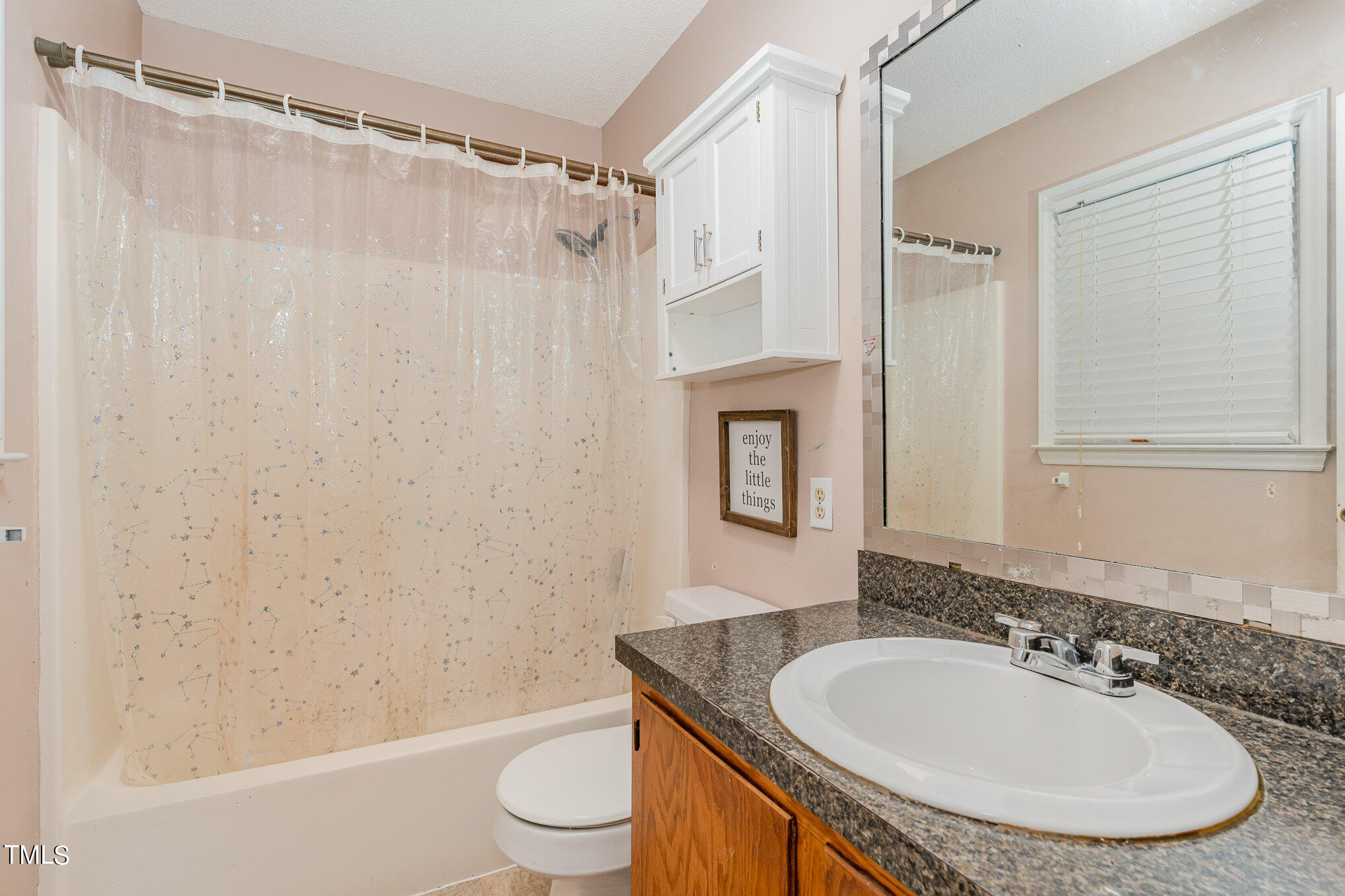215 East Quail Ridge Road Oxford, NC 27565 - Photo 12 of 17 012_a7408466-edit