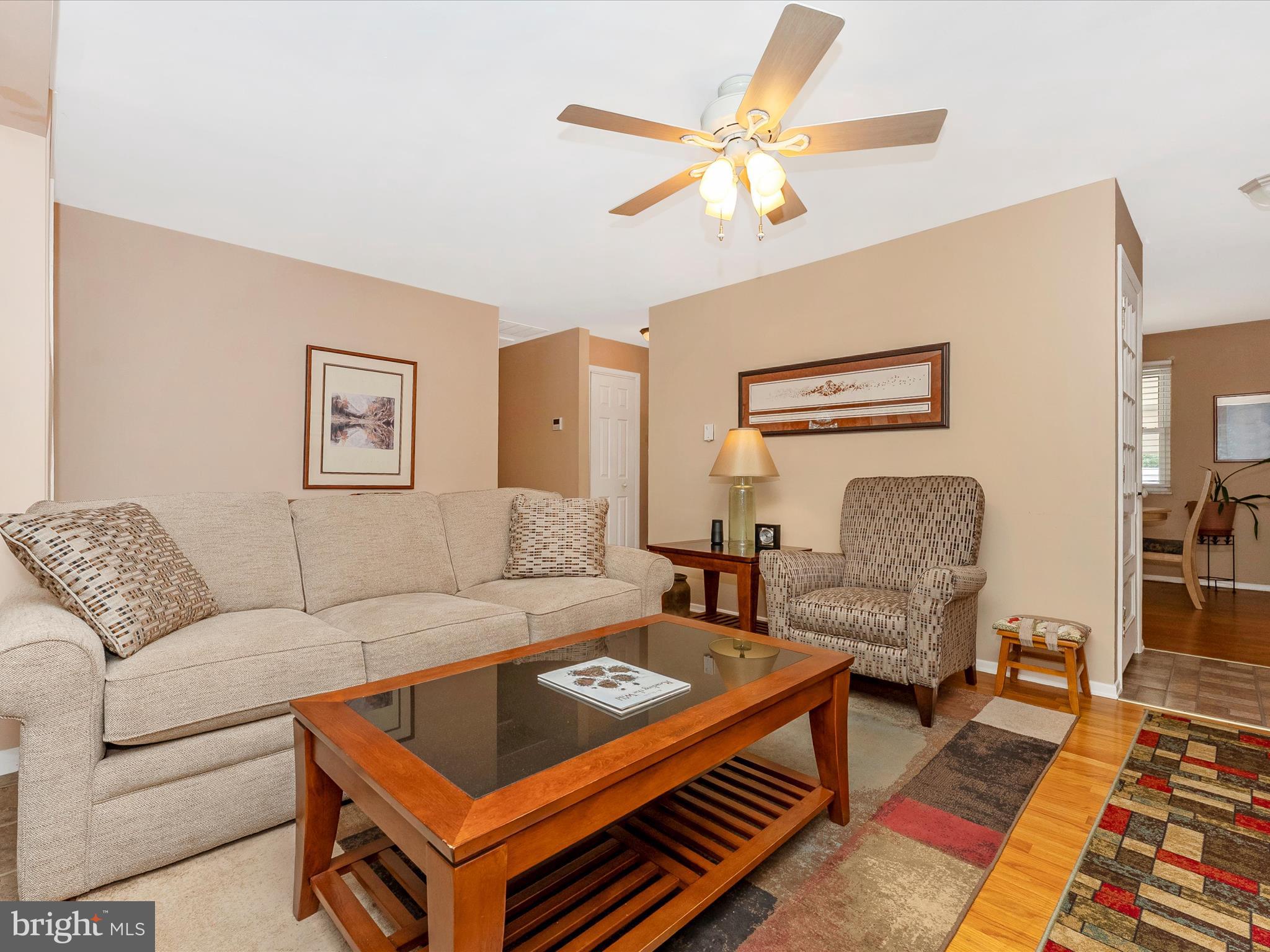 10649 Powell Road Thurmont, MD 21788 - Photo 7 of 84 Living Room