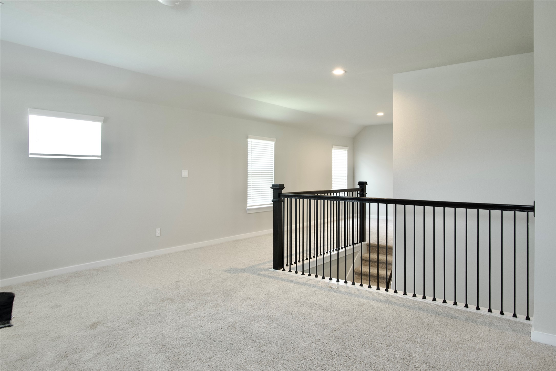 3207 Tilley Drive Rosenberg, TX 77471 - Photo 30 of 43 a view of a hallway