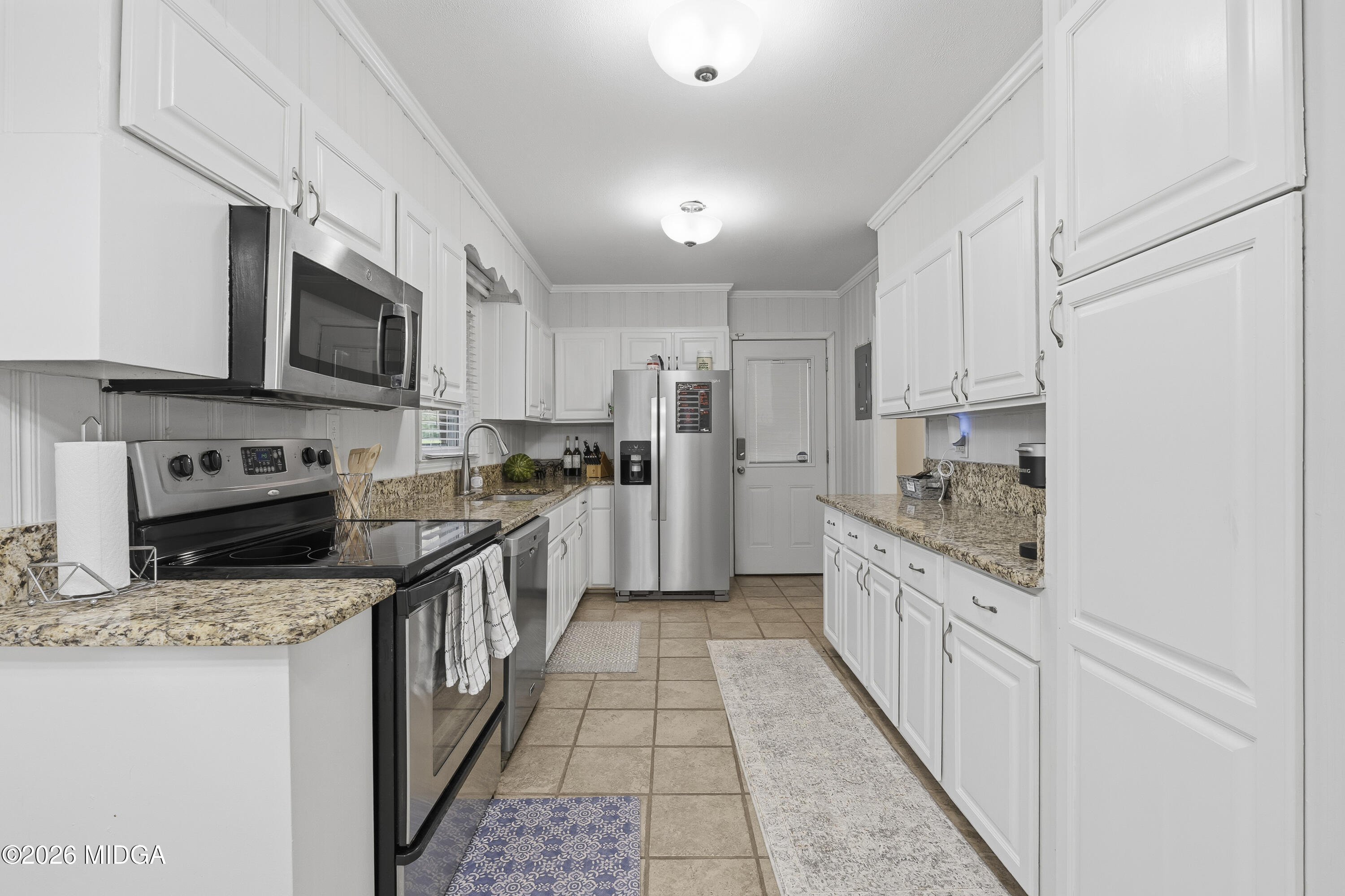 786 Windsor Road Macon, GA 31204 - Photo 19 of 45 786 Windsor Rd-05717