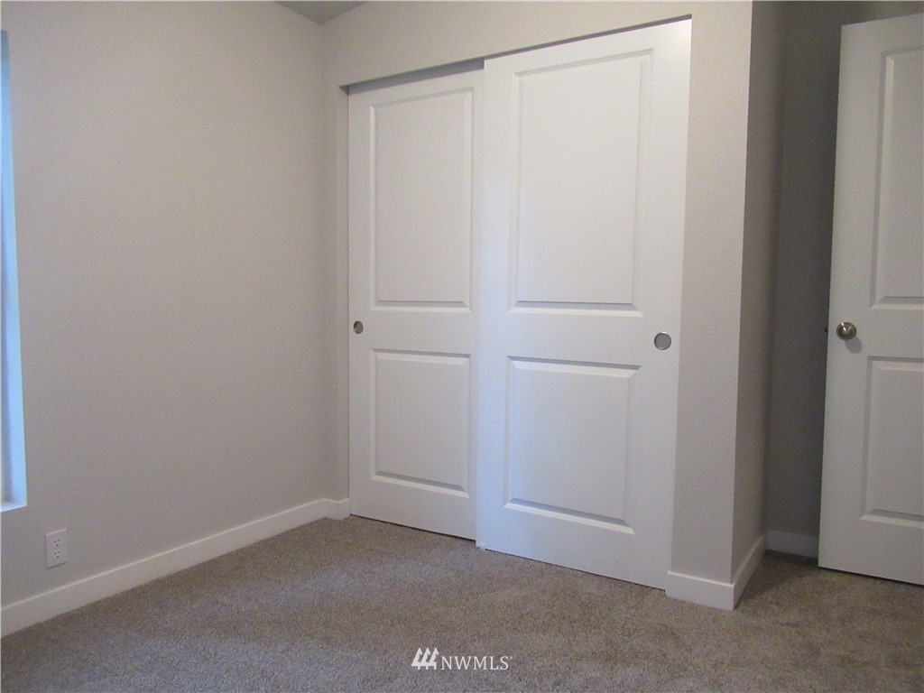 493 Southwest Lider Road Port Orchard, WA 98367 - Photo 11 of 19 Gallery Image 11