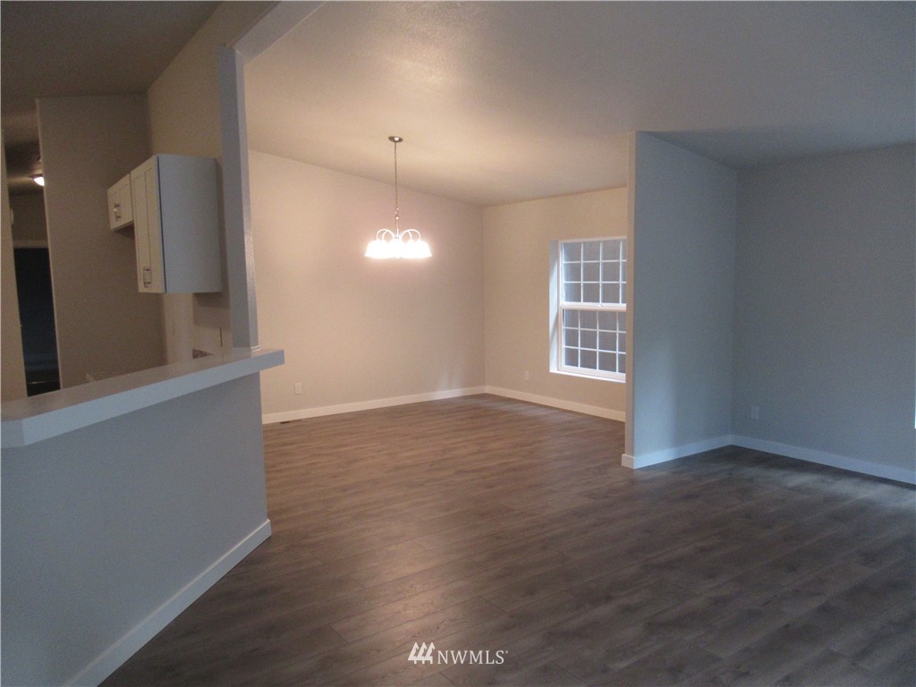 493 Southwest Lider Road Port Orchard, WA 98367 - Photo 7 of 19 Gallery Image 7