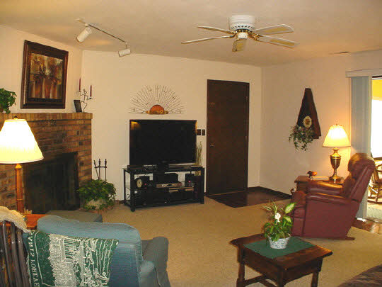 6102 Argyle Road Caledonia, IL 61011 - Photo 7 of 11 Gallery Image 7