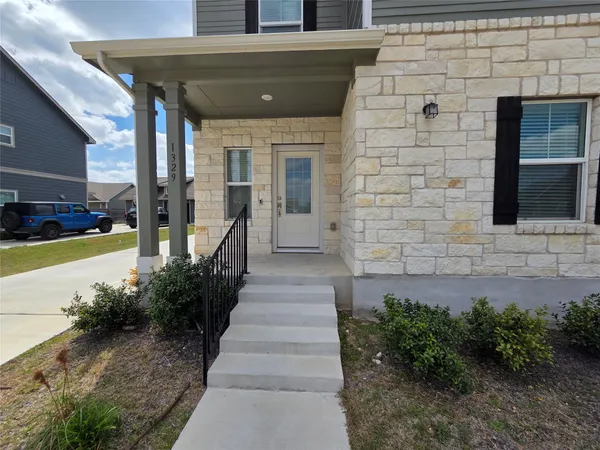 $2,495 | 1329 Weatherford Lane, Leander, TX 78641