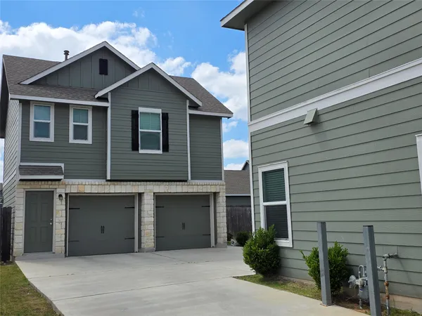 $2,495 | 1329 Weatherford Lane, Leander, TX 78641