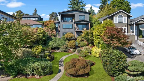 $3,095,000 | 6917 57th Avenue Northeast, Seattle, WA 98115