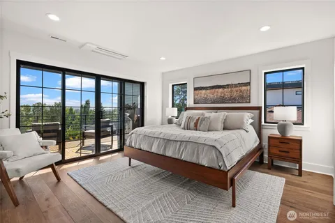 $3,095,000 | 6917 57th Avenue Northeast, Seattle, WA 98115