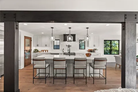 $3,095,000 | 6917 57th Avenue Northeast, Seattle, WA 98115