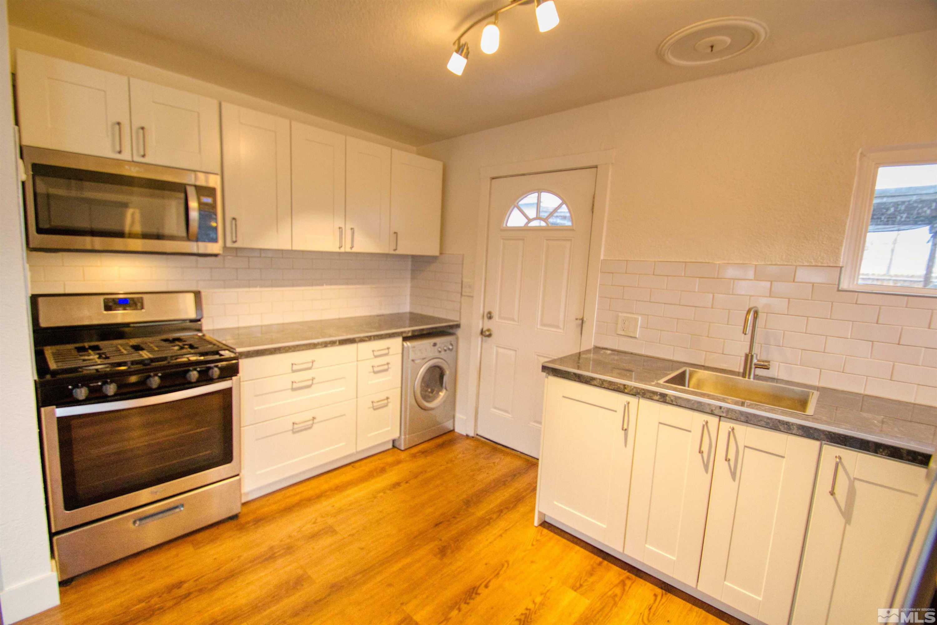 550 West 10th Street Reno, NV 89503 - Photo 3 of 12 Photo 3