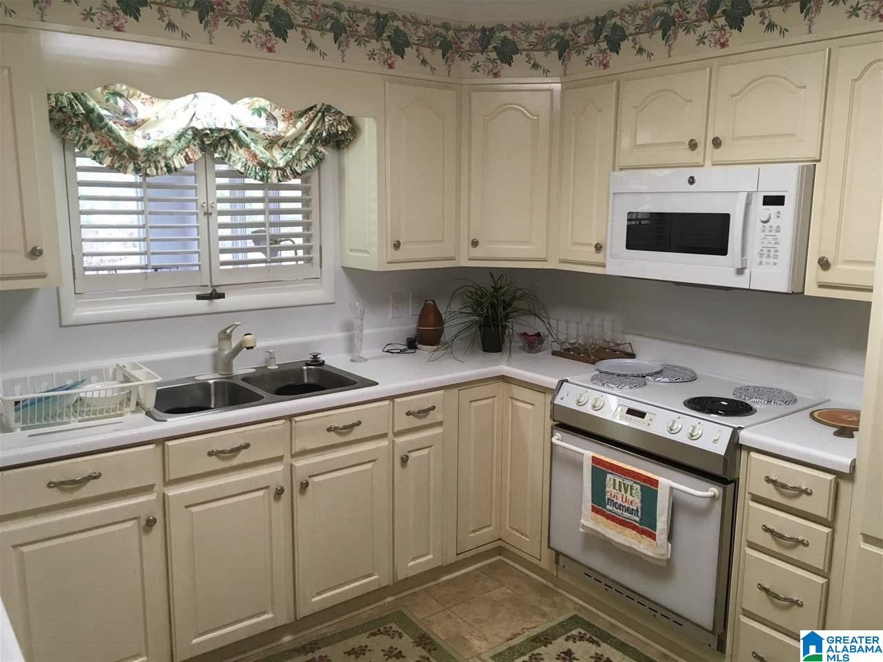 1204 South Walston Bridge Road Jasper, AL 35501 - Photo 7 of 17