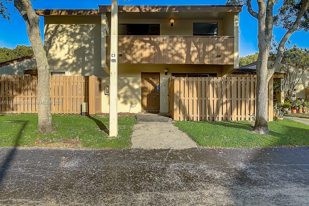 11498 Southwest 109th Road, Unit 39X Miami, FL 33176 - Photo 1 of 25 Gallery Image 1