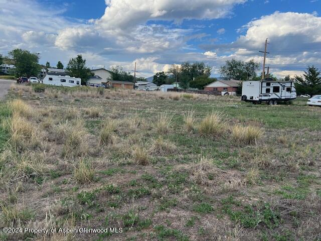 948 Stillwell Avenue Rifle, CO 81650 - Photo 5 of 10 IMG_6747