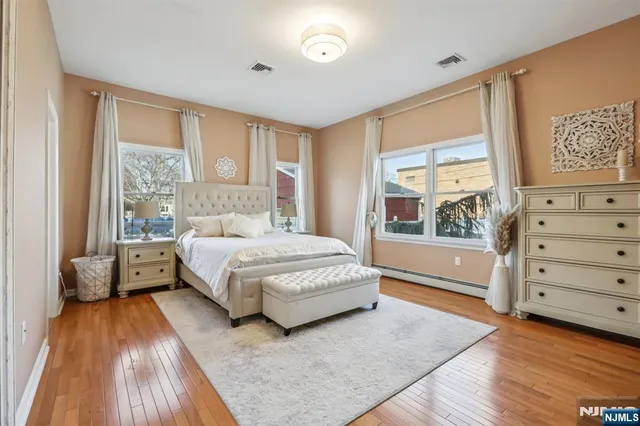 $1,150,000 | 28 George Street, Saddle Brook, NJ 07663