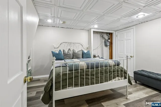 $1,150,000 | 28 George Street, Saddle Brook, NJ 07663