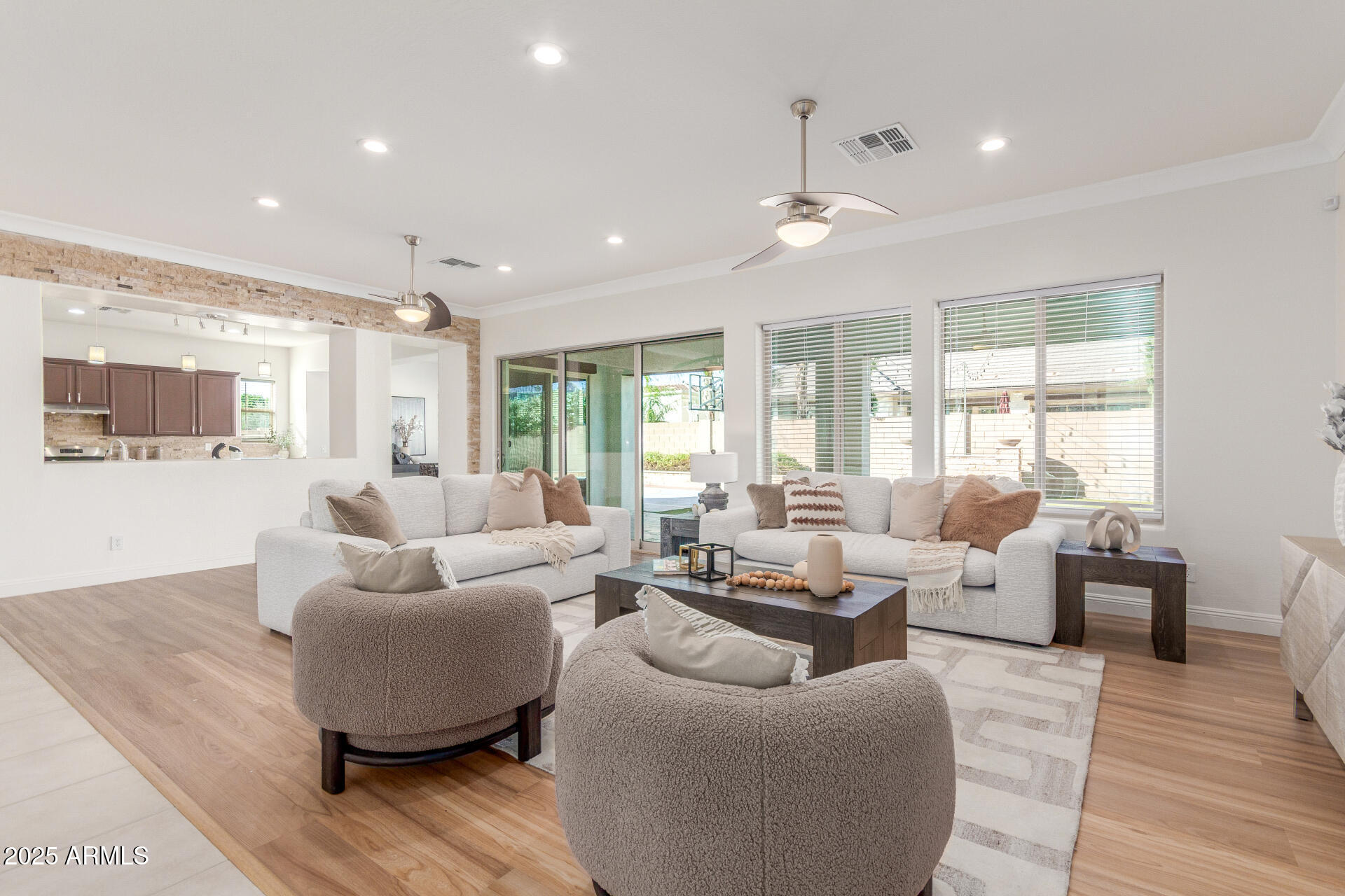 7556 West Crystal Road Glendale, AZ 85308 - Photo 17 of 84 16 Crystal