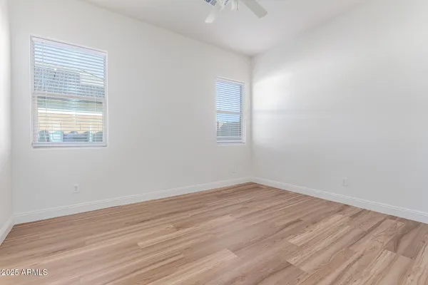 $1,099,000 | 7556 West Crystal Road, Glendale, AZ 85308
