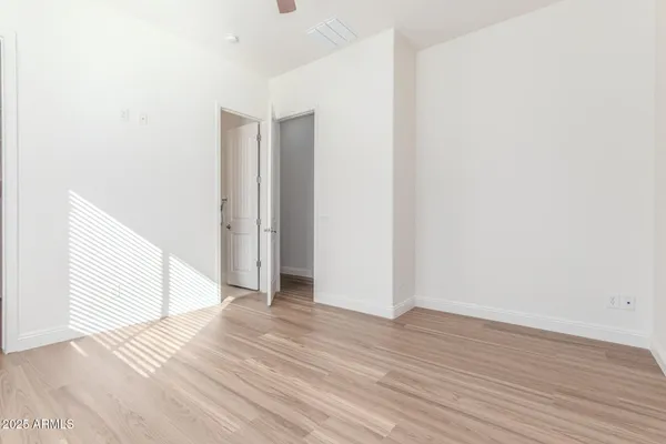 $1,099,000 | 7556 West Crystal Road, Glendale, AZ 85308