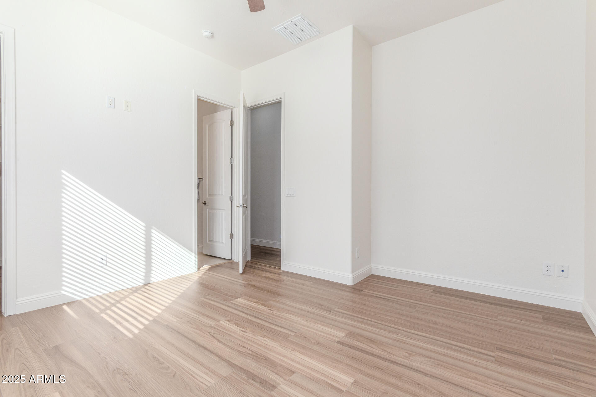 7556 West Crystal Road Glendale, AZ 85308 - Photo 45 of 84 40 Crystal