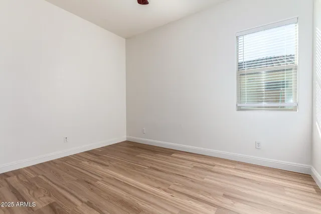 $1,175,000 | 7556 West Crystal Road, Glendale, AZ 85308