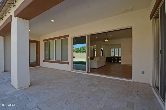 $1,175,000 | 7556 West Crystal Road, Glendale, AZ 85308