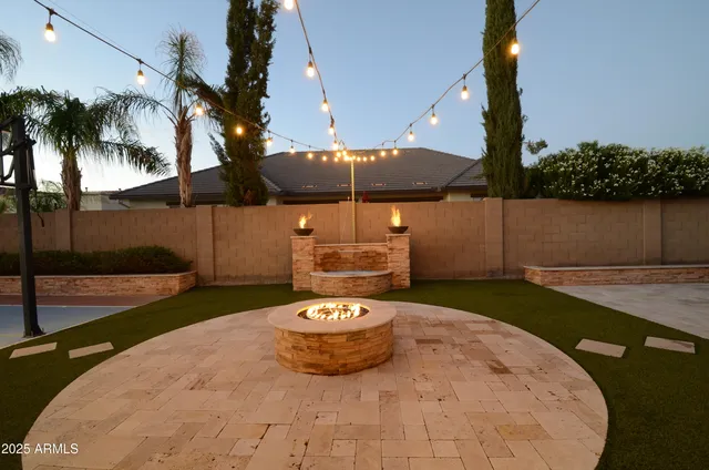 $1,175,000 | 7556 West Crystal Road, Glendale, AZ 85308