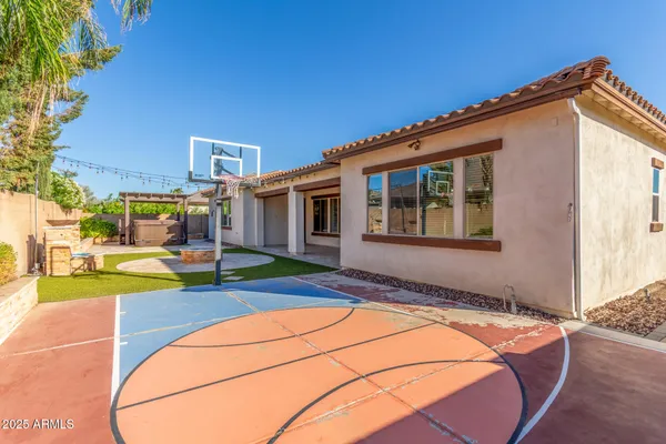 $1,099,000 | 7556 West Crystal Road, Glendale, AZ 85308