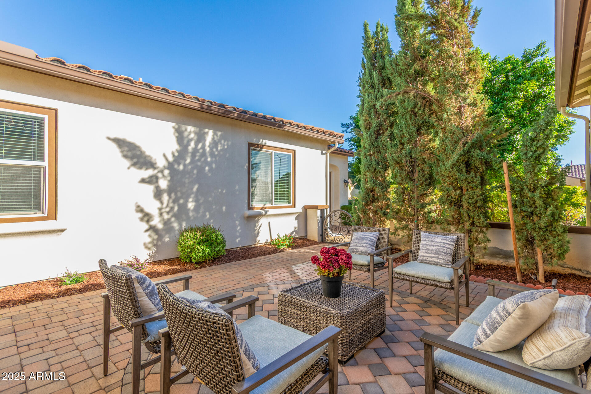 7556 West Crystal Road Glendale, AZ 85308 - Photo 9 of 84 9 Crystal