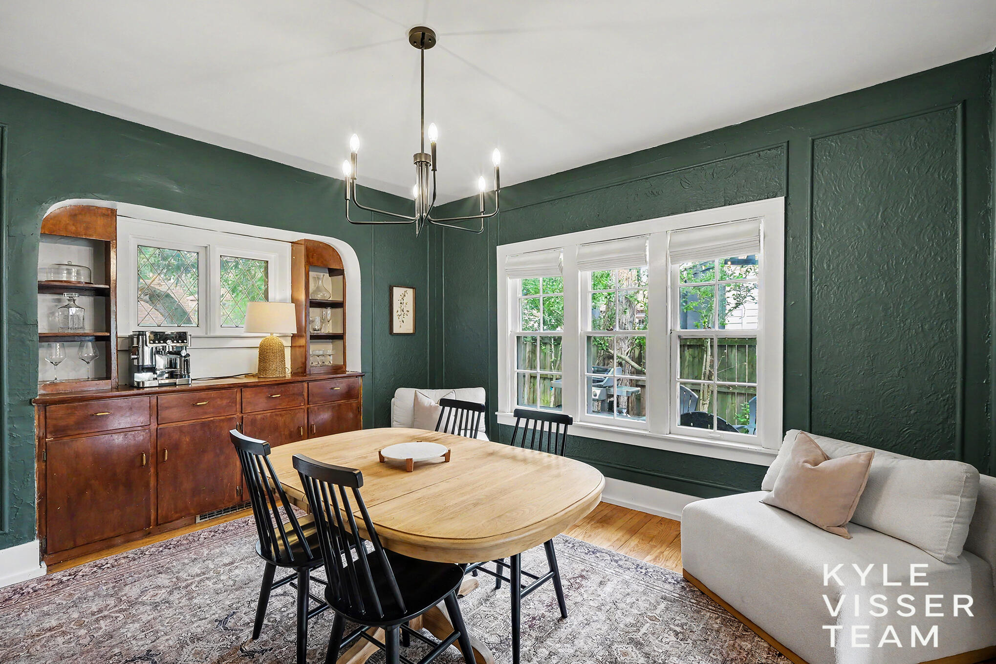 1415 Fisk Road Southeast Grand Rapids, MI 49506 - Photo 6 of 31 Dining Room