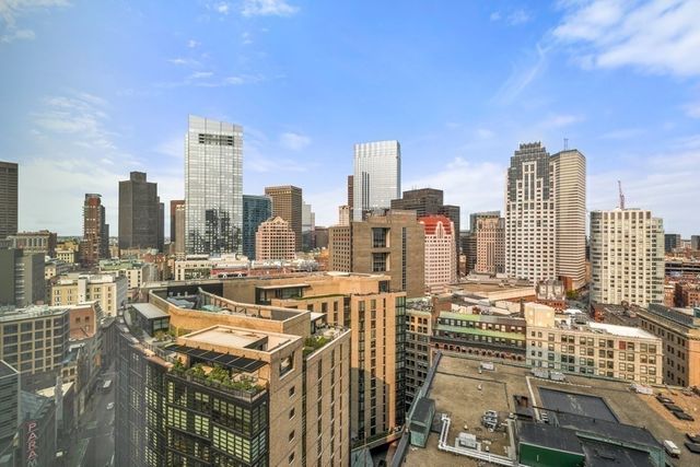 $1,400,000 | 2 Avery Street, Unit 23G, Boston, MA 02111