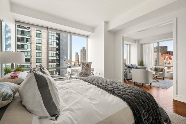 $1,400,000 | 2 Avery Street, Unit 23G, Boston, MA 02111