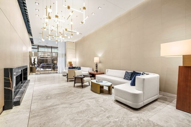 $1,400,000 | 2 Avery Street, Unit 23G, Boston, MA 02111