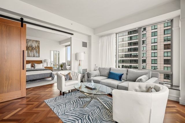 $1,400,000 | 2 Avery Street, Unit 23G, Boston, MA 02111