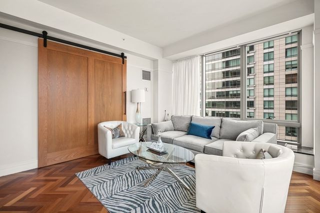 $1,400,000 | 2 Avery Street, Unit 23G, Boston, MA 02111