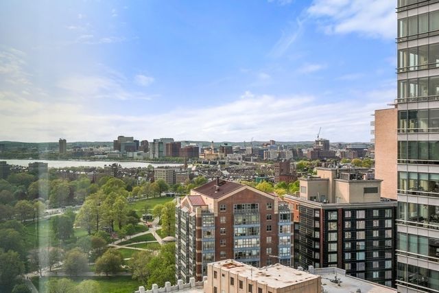 $1,400,000 | 2 Avery Street, Unit 23G, Boston, MA 02111