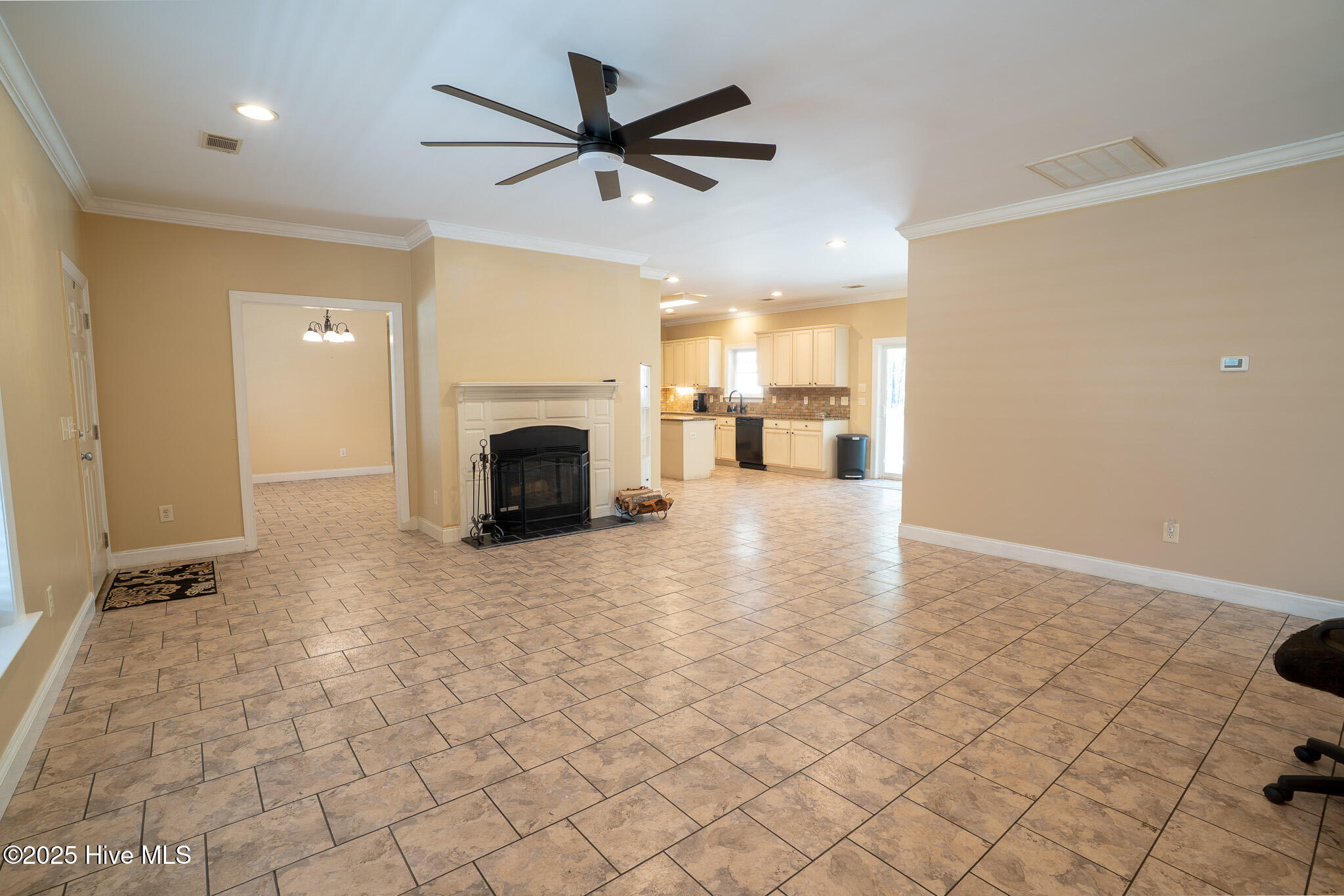 152 Lee Rogers Road Hubert, NC 28539 - Photo 4 of 50 DSC06117-HDR
