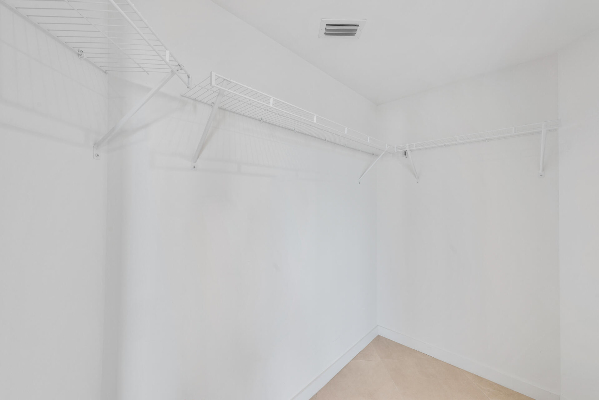 401 North Birch Road, Unit TH1 Fort Lauderdale, FL 33304 - Photo 27 of 31 001_4905