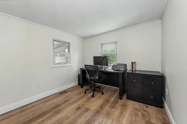 $575,000 | 96 Fordway Extension, Derry, NH 03038