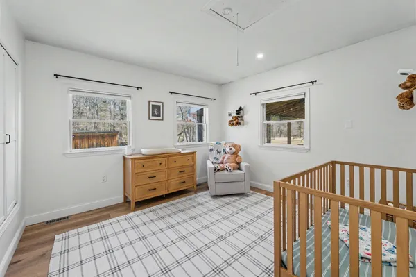 $575,000 | 96 Fordway Extension, Derry, NH 03038