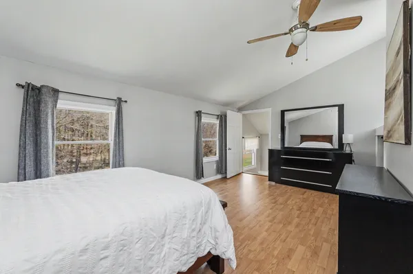 $575,000 | 96 Fordway Extension, Derry, NH 03038