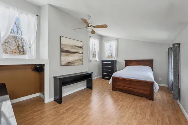$575,000 | 96 Fordway Extension, Derry, NH 03038