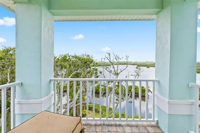 $1,095,000 | 908 South Flagler Avenue, Flagler Beach, FL 32136