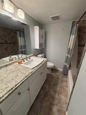 $1,995 | 1008 Estremadura Drive, Bradenton, FL 34209