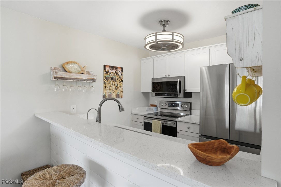 200 Lenell Road, Unit 120 Fort Myers Beach, FL 33931 - Photo 15 of 39