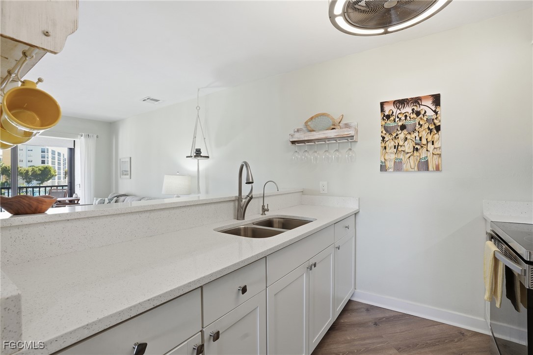 200 Lenell Road, Unit 120 Fort Myers Beach, FL 33931 - Photo 16 of 39