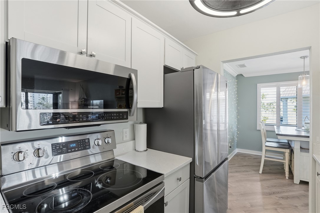 200 Lenell Road, Unit 120 Fort Myers Beach, FL 33931 - Photo 17 of 39