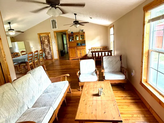 $225,000 | 793 Jones Road, Sneedville, TN 37869