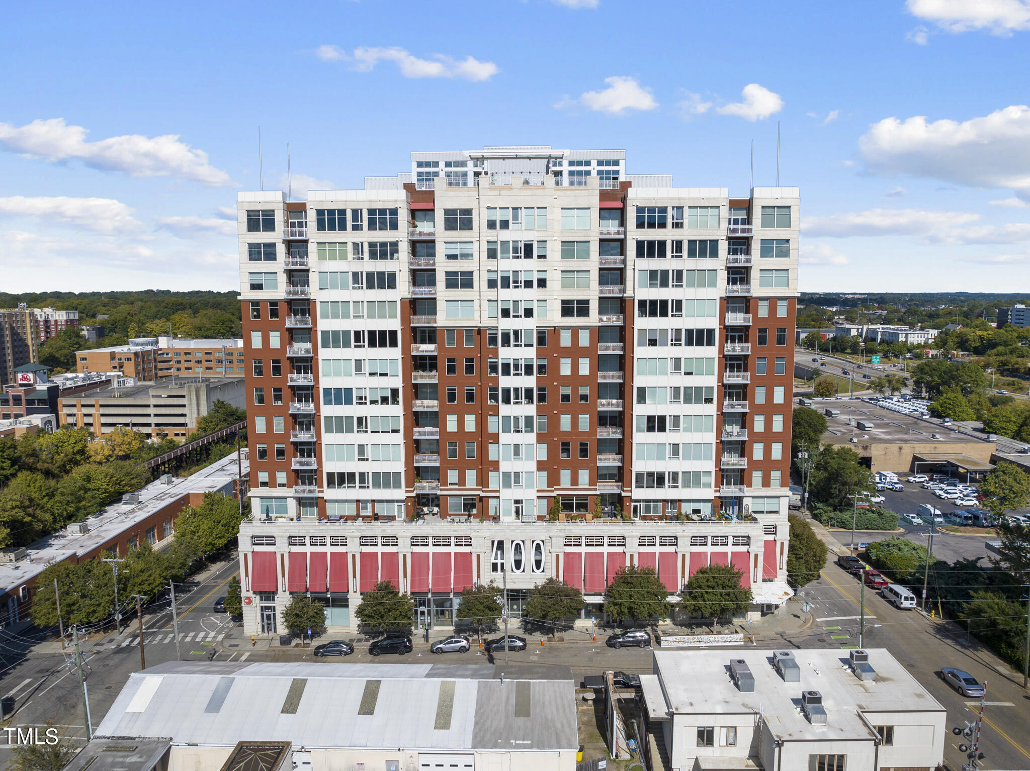 400 West North Street, Unit 926 Raleigh, NC 27603 - Photo 20 of 22 DJI_20241017123235_0022_D