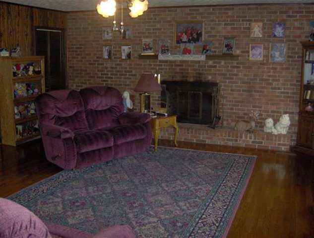 614 West Darby Road Greenville, SC 29609 - Photo 5 of 14 Gallery Image 5
