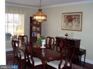 257 Twining Road Lansdale, PA 19446 - Photo 2 of 6 Gallery Image 2